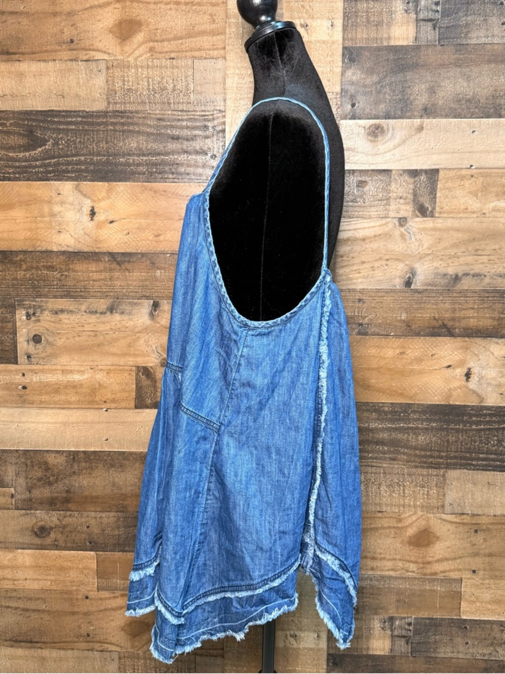Free People We the Free Women's Denim Frayed Tank Shirt XL Exrta Large TEP 103 - Picture 3 of 5